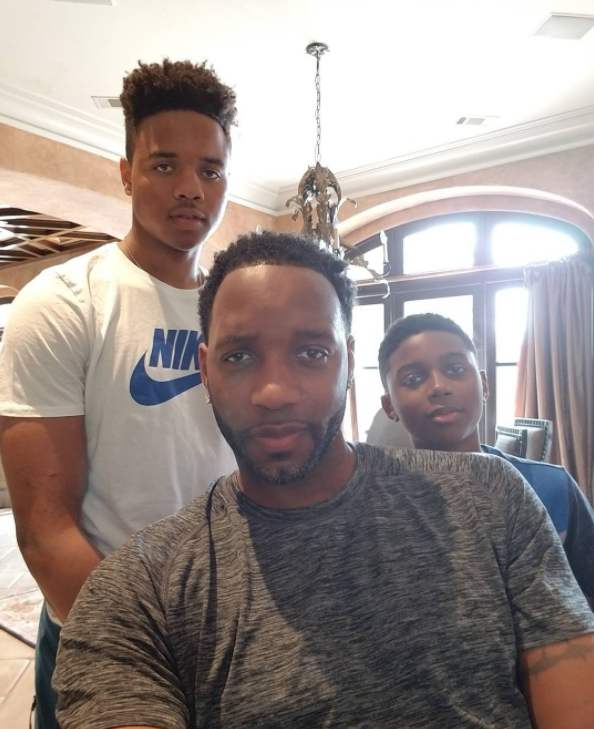 平台上的体 平台上的体