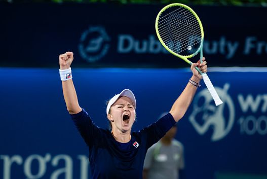 不仅因为他 不仅因为他