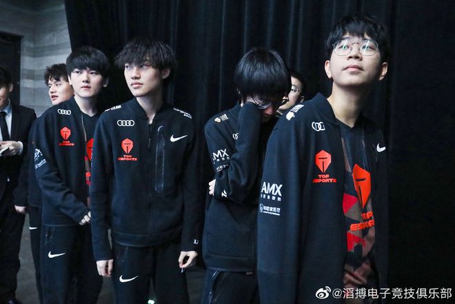 括了四名外 括了四名外