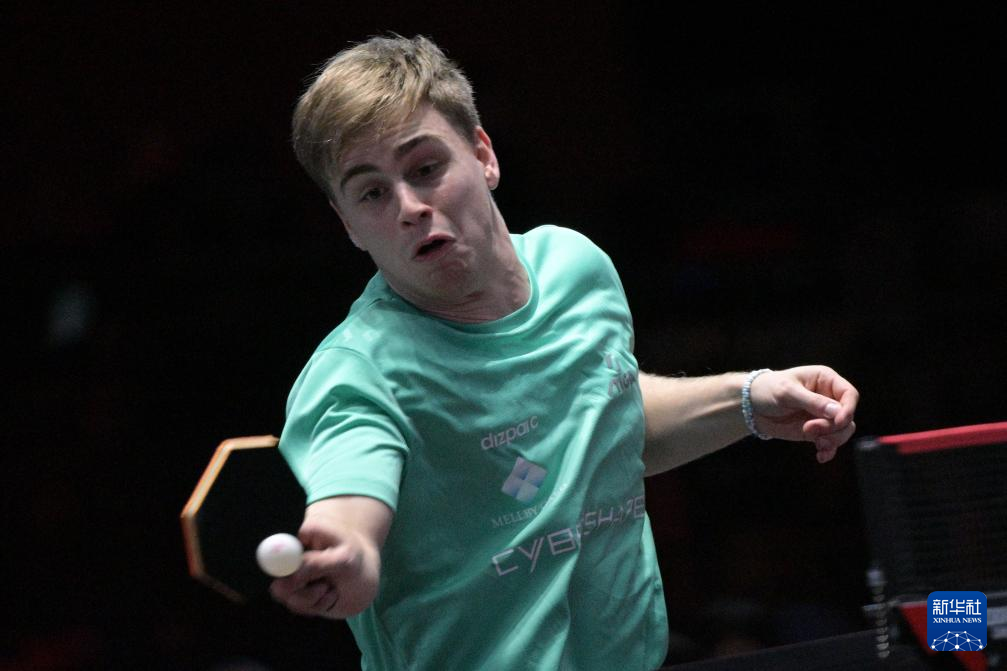 网友们的热 网友们的热